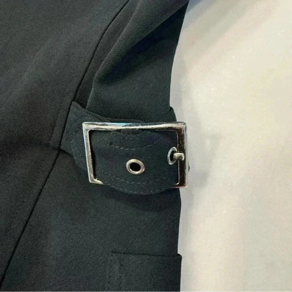 Vintage Cache women black zip up blazer. Adjustable waist buckles size 10 - Picture 11 of 13